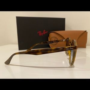 SOLD!!RayBan Womens Sunglasses